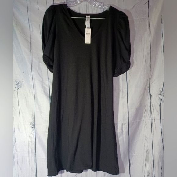 Anthropologie Dresses & Skirts - Anthropologie AMADI Black V-Neck Twist Puff Sleeve Dress NWT